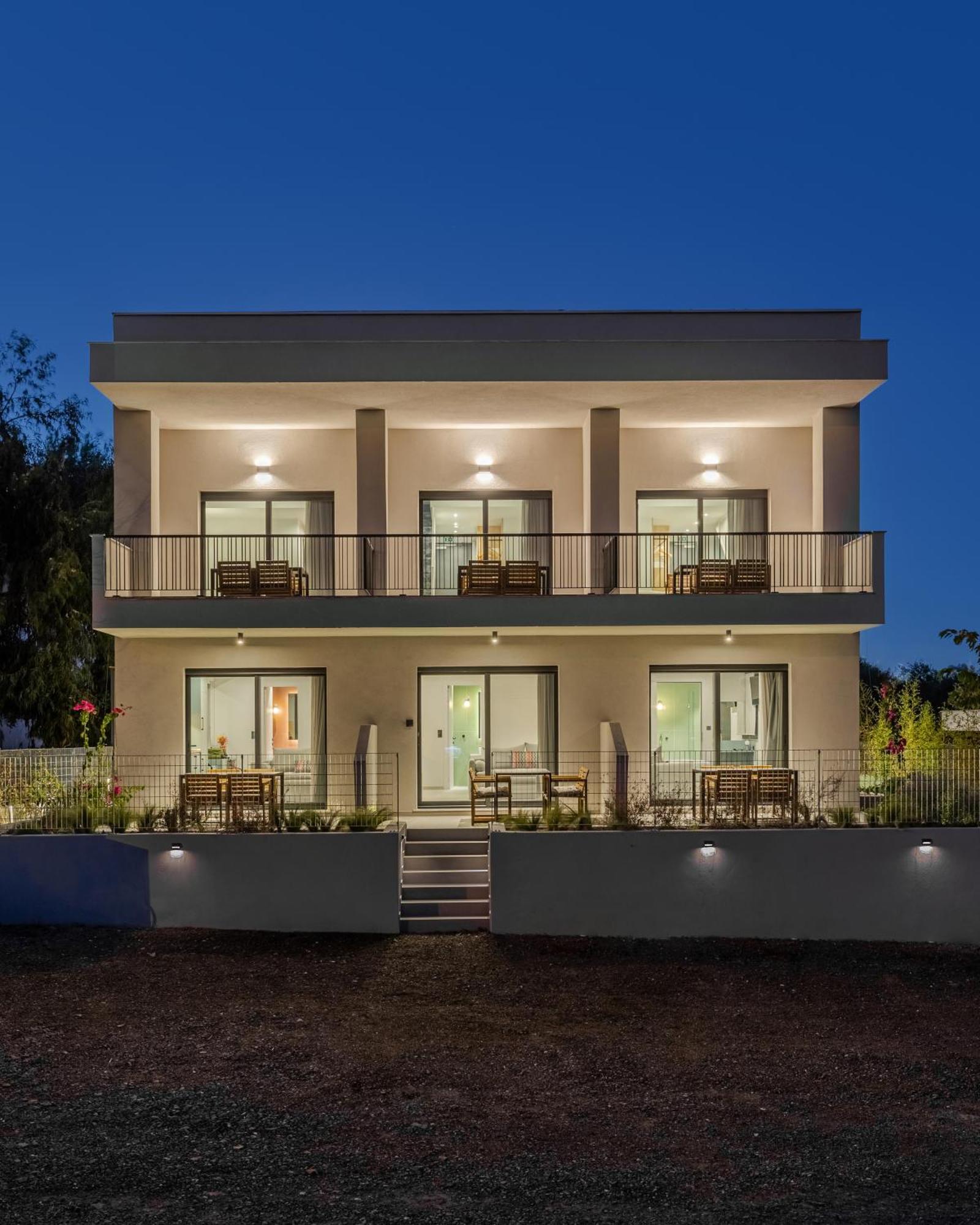 פוליכרונו The 8 Suites מראה חיצוני תמונה
